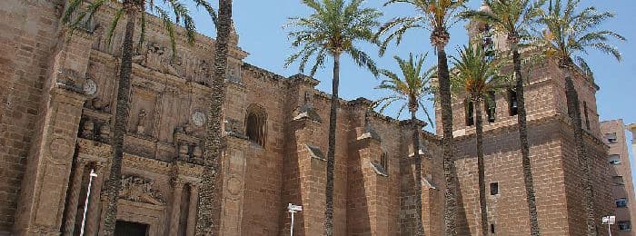 Su tienda online de piscinas Almería  Piscinas Almería